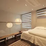 10 Minutes From Seongsu Station, Designer\'S Duplex Space, Sageunsageun