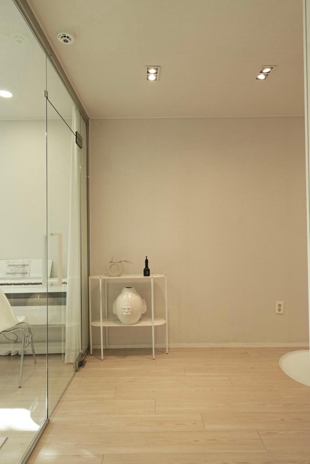 10 Minutes From Seongsu Station, Designer's Duplex Space, Sageunsageun * Seoul